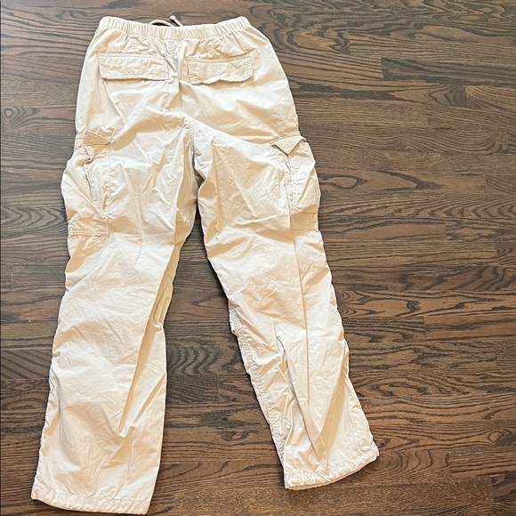 TNA Women's Beige Cargo Pants - Picture 4 of 4